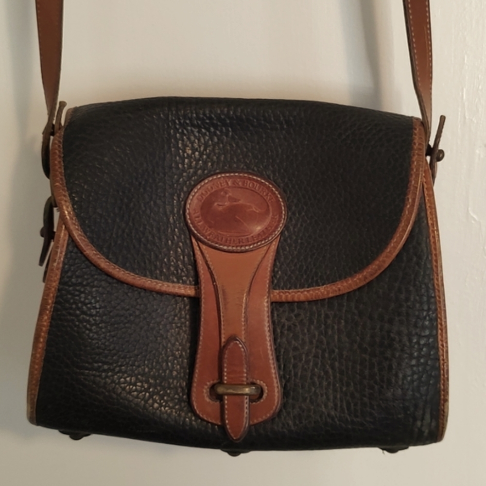 Vintage Dooney & Bourke Crossbody